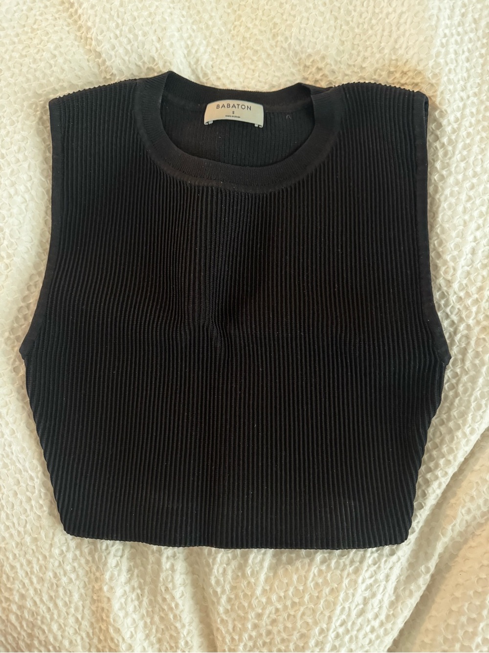 Babaton Black Ribbed Crop Top